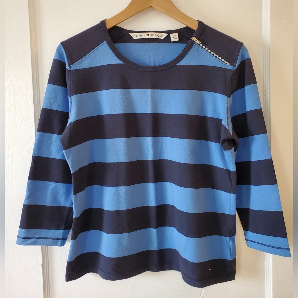 Vintage Tommy Hilfiger 3/4 Sleeve Sky Blue/Navy Striped Cotton Stretch Tee Sz L
